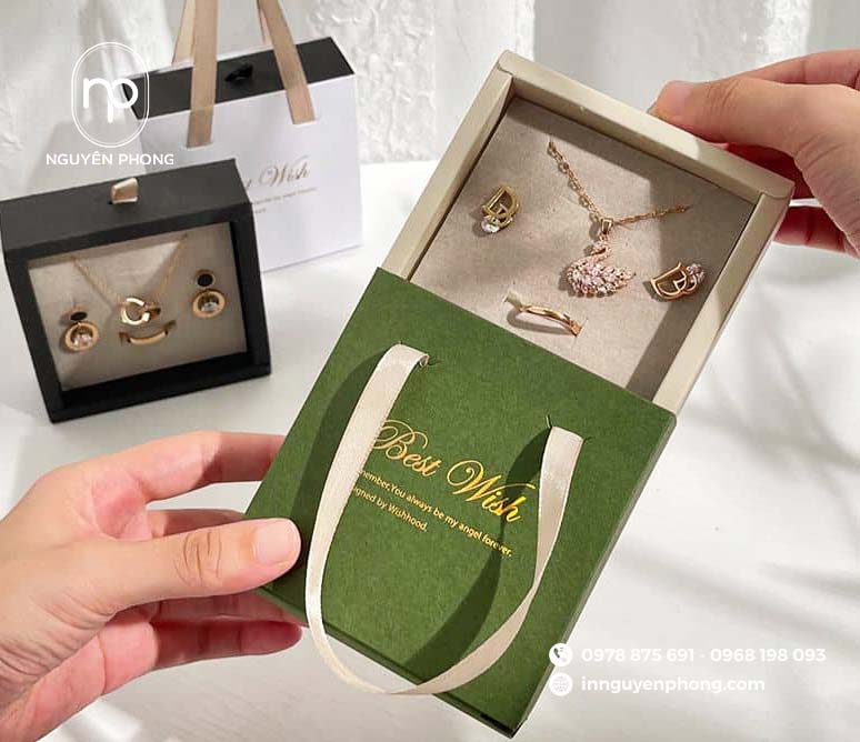 Gợi ý 5 xưởng in hộp đựng trang sức đẹp, chất lượng ở TP.HCM